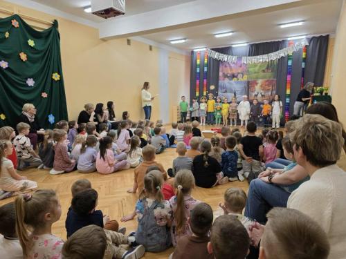 652918358 1527160752744565 3184370098517729409 n