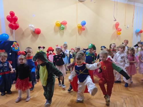 624561373 1484637173663590 3430685021680014496 n