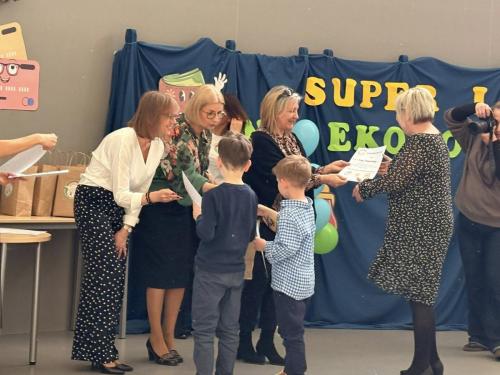 648840303 1522206806573293 1715892203201990008 n